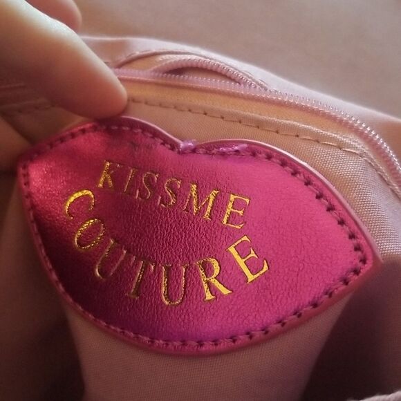 KISS Me Couture Statement Strap Crossbody - Picture 13 of 16